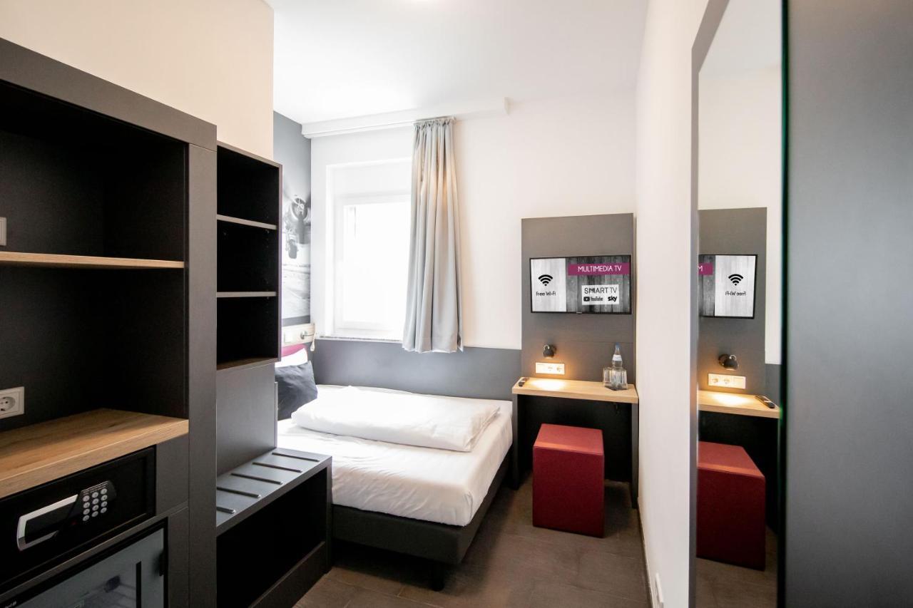 LOFT am Ring Hotel Koln Bagian luar foto